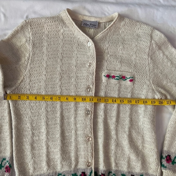 CARLA FERRONI By Lady Jane Ivory Short Cardigan Sweater Size Large Made in Italy - Picture 12 of 12